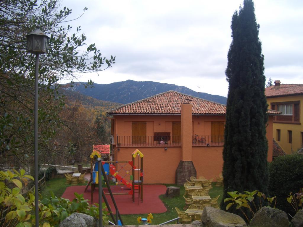 Hostal De La Gloria Viladrau Exterior photo