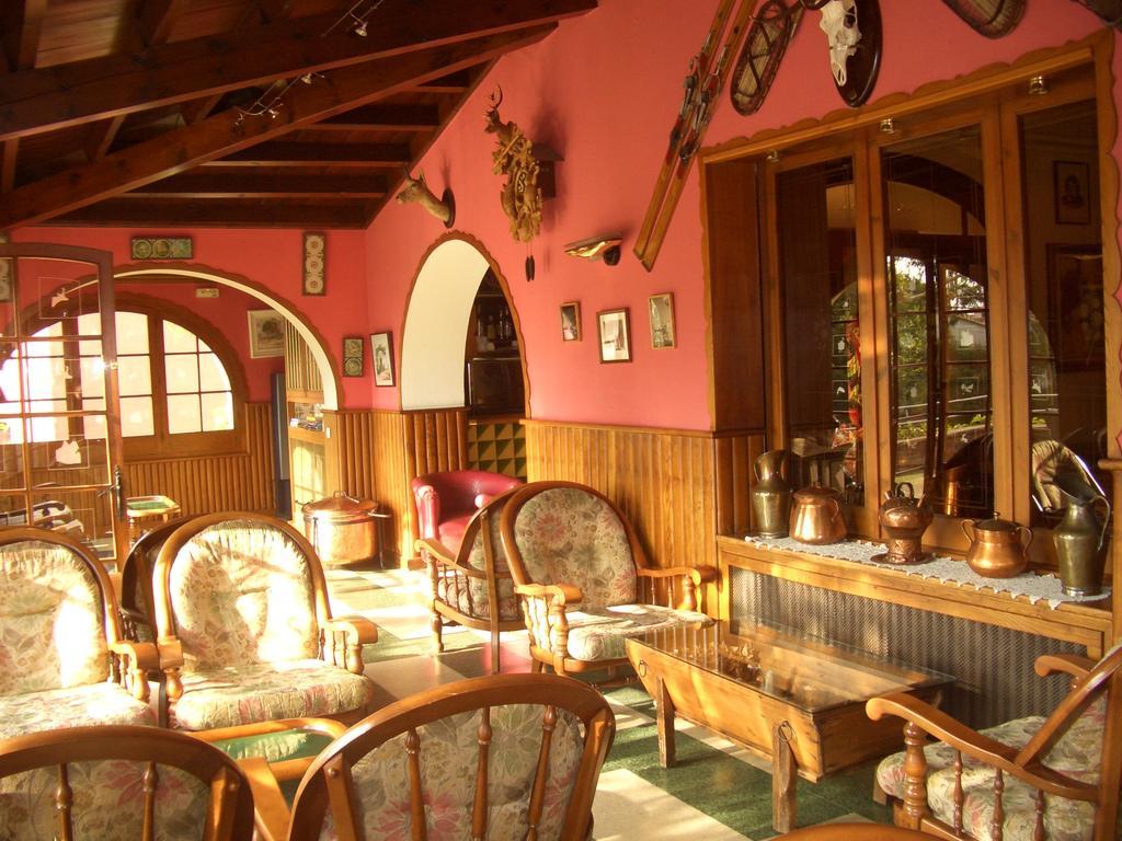 Hostal De La Gloria Viladrau Exterior photo
