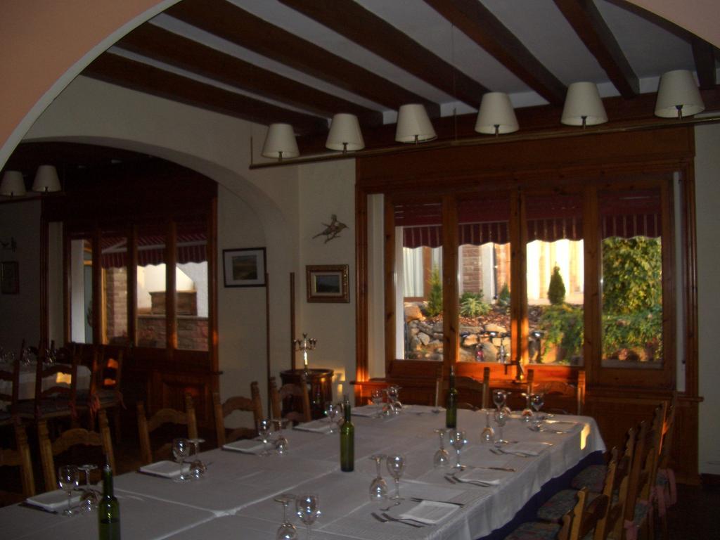 Hostal De La Gloria Viladrau Exterior photo